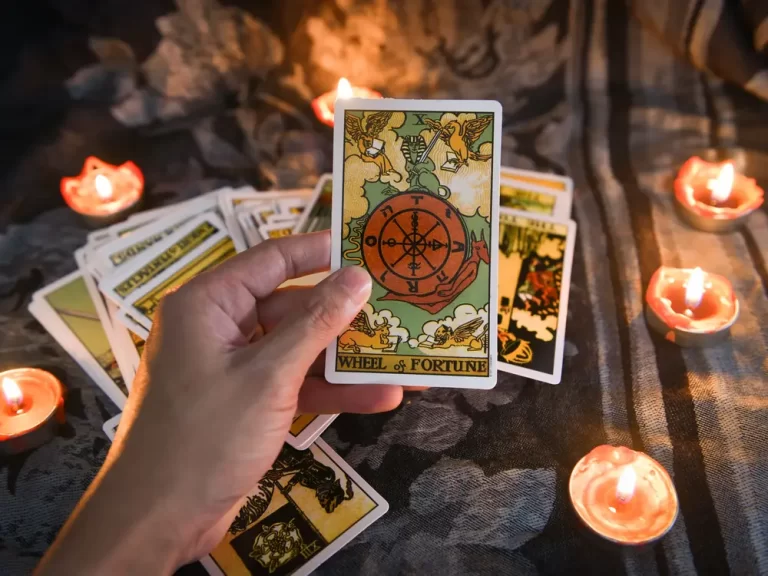 Simplify Your Spirituality: Easy Tarot Spreads